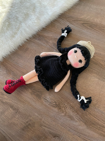 Crochet Black Girl Doll | Amigurumi Black Girl Toy