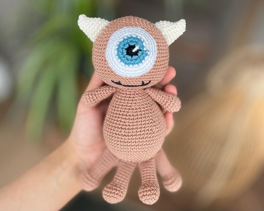 little mikey monsters inc Crochet Amigurumi Little Mikey Alien Plush Toy – Eslim Design